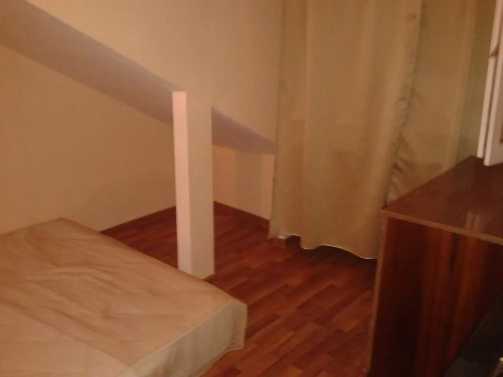 Guest House Nise Tbilisi 2*,