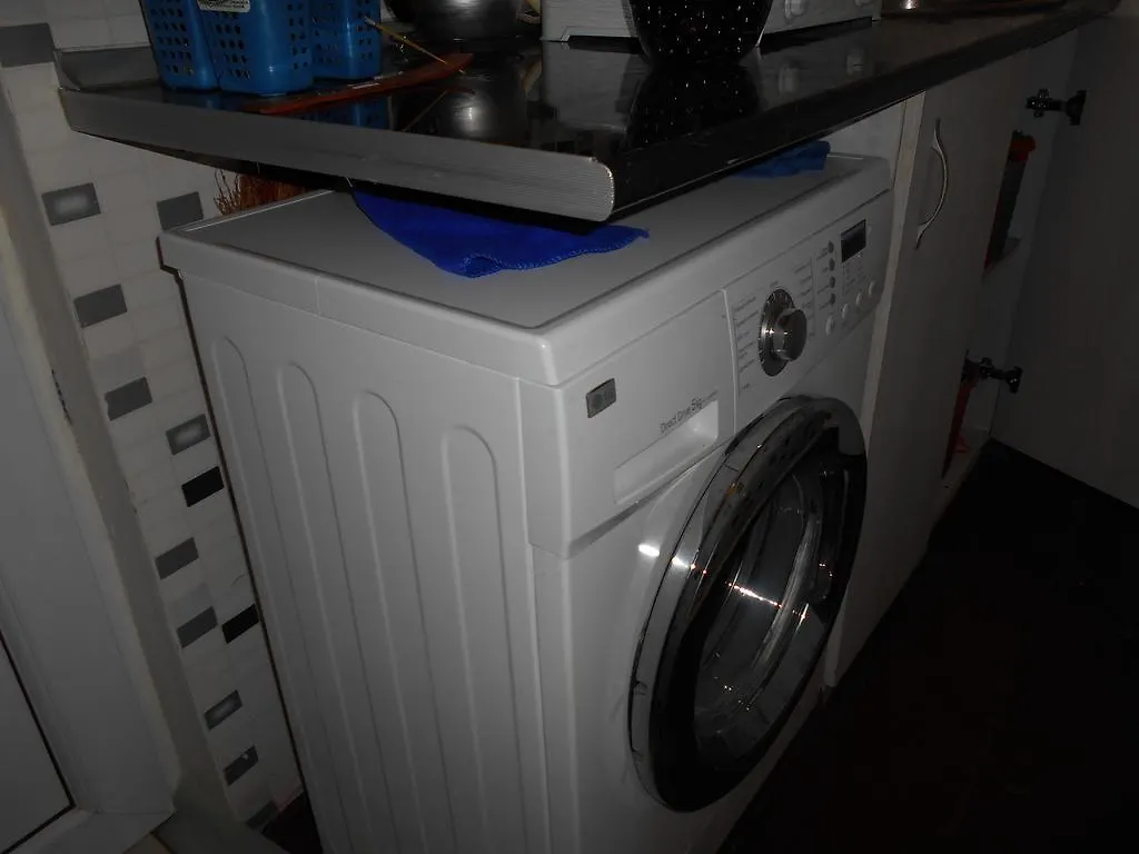 Guest House Nise Tbilisi 2*,