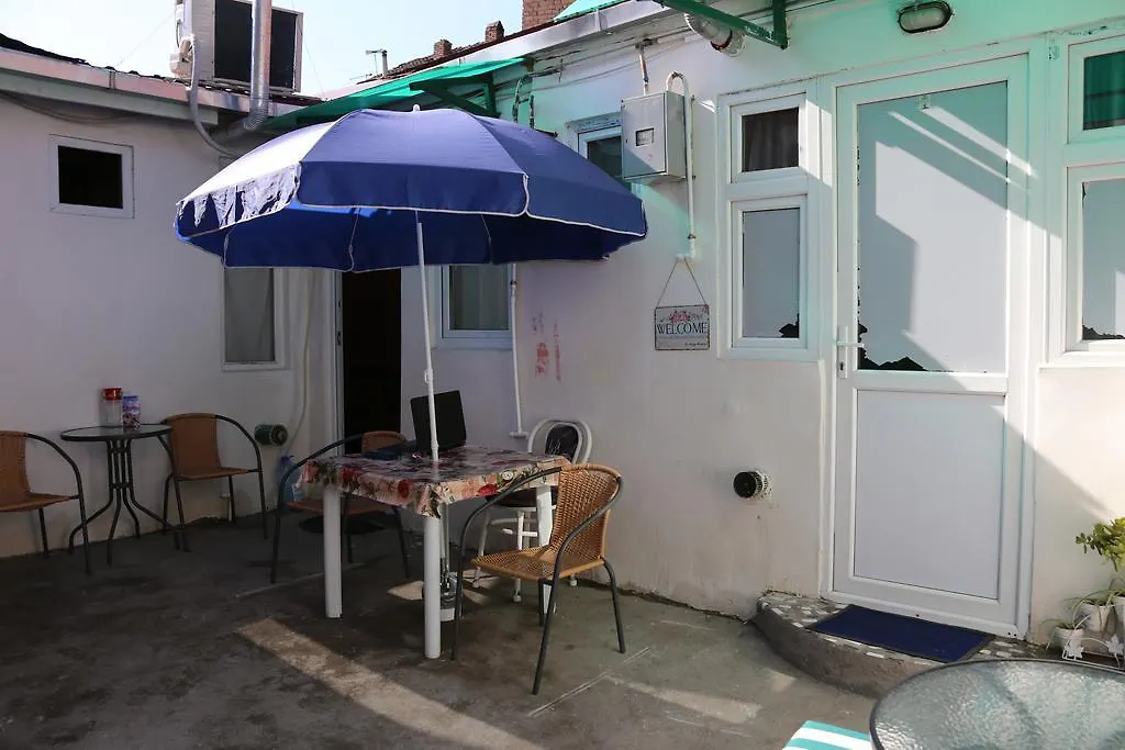 **  Guest House Nise Tbilisi Georgien